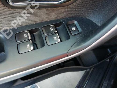 BP11181880C106 main image