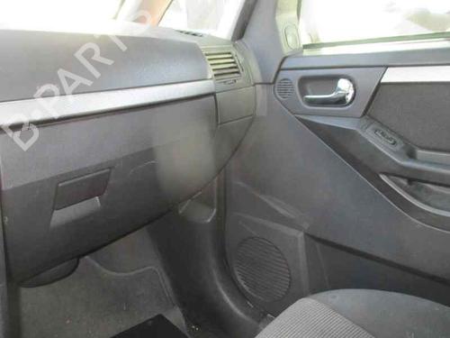 Left front fog light OPEL MERIVA A MPV (X03) 1.7 CDTI (E75) | BP2356244C30 