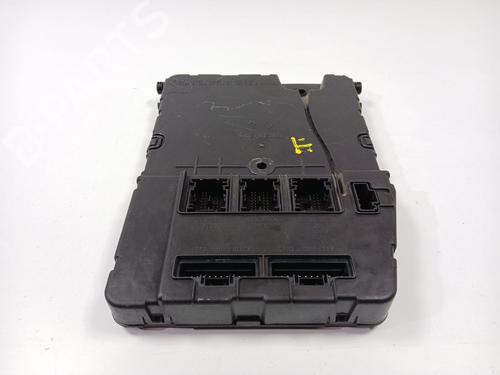 Fuse box RENAULT SCÉNIC II (JM0/1_) 1.9 dCi (JM0G, JM12, JM1G, JM2C) | BP31709744E1