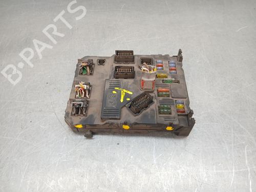 Used Fuse box Fuse box CITROËN BERLINGO / BERLINGO FIRST MPV (MF_, GJK_, GFK_) 2.0 HDI 90 (MFRHY) (90 hp) 36302682 36302682