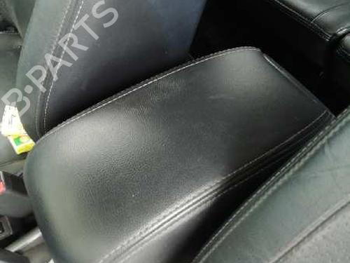 Used Armrest / Center console CITROËN C-CROSSER (VU_, VV_) 2.2 HDi (156 hp) 18298552