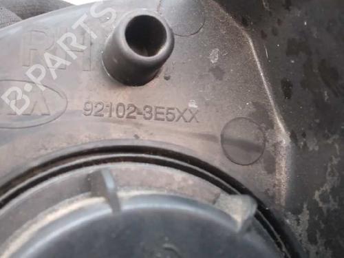 Right headlight KIA SORENTO I (JC) 2.5 CRDi | BP10144575C29 
