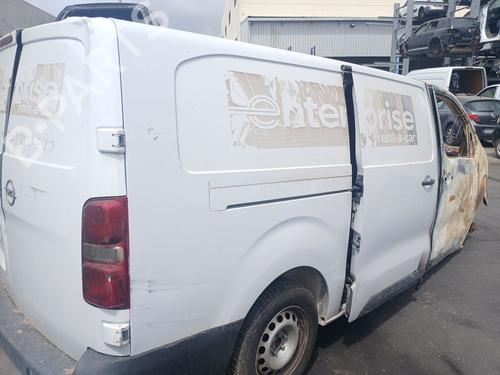 Left taillight OPEL VIVARO C Van (K0) 1.5 All-wheel Drive | BP38621531C34 - Image 9
