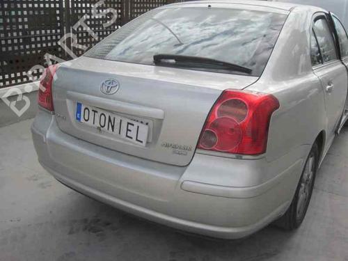 Middle console TOYOTA AVENSIS (_T25_) 2.0 D-4D (CDT250_, CDT250R) | BP11683894I22 