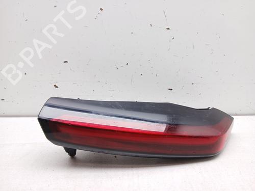 Used Right taillight CITROËN C4 III (BA_, BB_, BC_) 1.2 PureTech 130 (BAHNSA, BAHNSB) (130 hp) 31188249