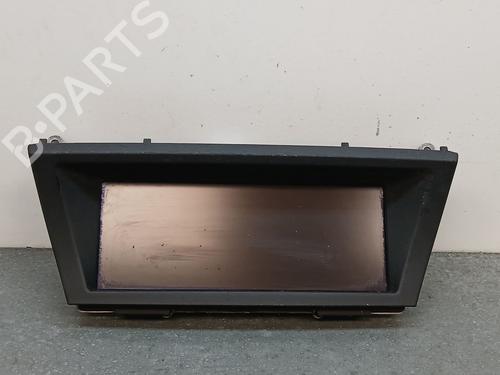 Used Display monitor BMW X5 (E70) xDrive 30 d (211 hp) 17947139