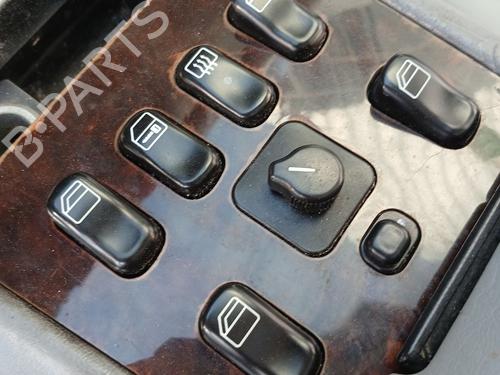 Used Left front window switch MERCEDES-BENZ M-CLASS (W163) ML 270 CDI (163.113) (163 hp) 28357521