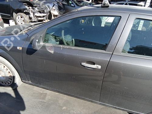 left-front-door-opel-astra-h-a04-2004-2005-2006-2007-2008-2009-2010-2011-2012-2013-2014-40458450 main image