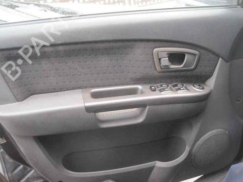 Radiator fan KIA CARENS II MPV (FJ) 2.0 CRDi | BP2368059M35 