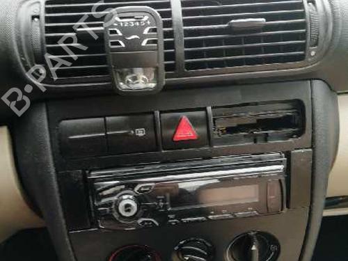 Gearbox SEAT TOLEDO II (1M2) 1.6 16V | BP5081831M3 