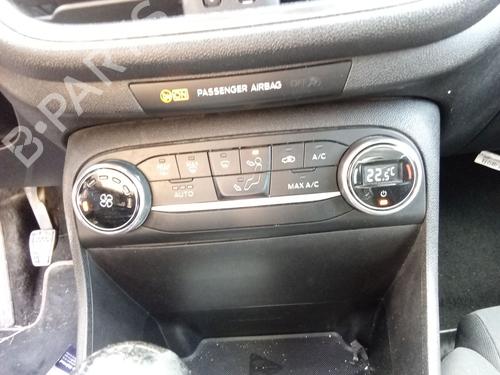 Used Climate control Climate control 39068125 39068125