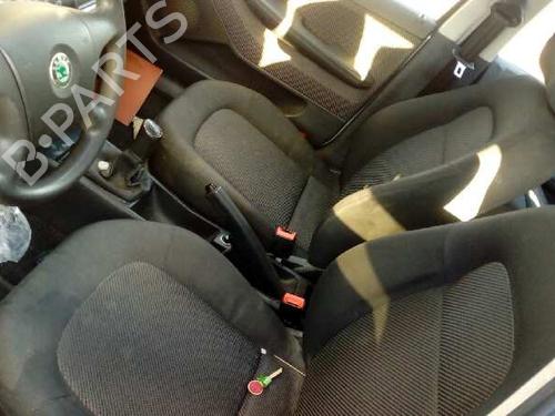 Bakluke lås SKODA FABIA I Combi (6Y5) 1.9 TDI | BP3453123C101 