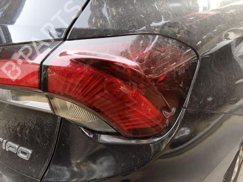 Used Right taillight Right taillight 37487300 37487300