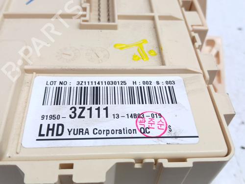 Fuse box HYUNDAI i40 I CW (VF) 1.7 CRDi | BP32391904E1  - Image 5