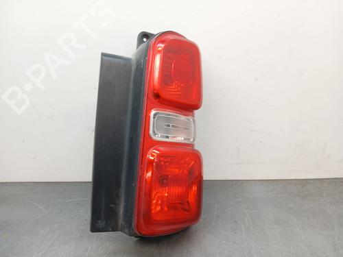 Used Right taillight PEUGEOT EXPERT Bus (V_) 2.0 BlueHDi 150 (150 hp) 28143690
