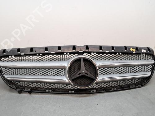 Used Grille MERCEDES-BENZ GLA-CLASS (X156) GLA 220 CDI (156.903) (170 hp) 29064590