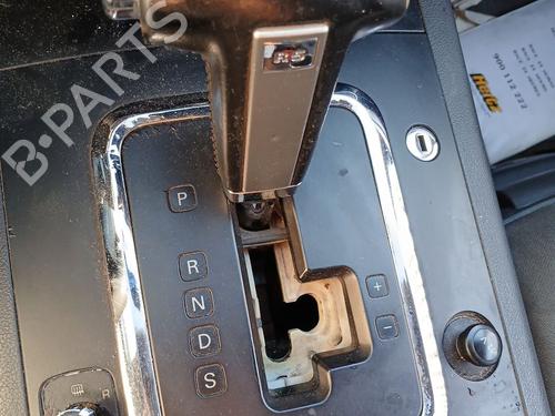 Palanca de cambios Palanca de cambios VW TOUAREG (7LA, 7L6, 7L7) 2.5 R5 TDI (174 hp) 36011624 36011624