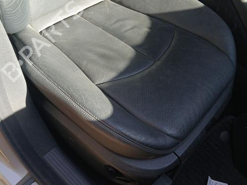 Right front seat MERCEDES-BENZ E-CLASS (W211) E 270 CDI (211.016) | BP30125026C16 
