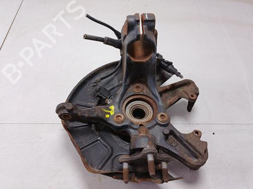 Used Left front steering knuckle VW GOLF VI (5K1) 2.0 TDI (110 hp) 25900284