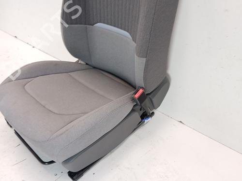 Right front seat KIA EV3 | BP35948732C16 - Image 6