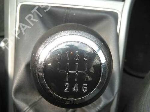 Fuse box OPEL ASTRA H (A04) 1.9 CDTI (L48) | BP2420393E1 