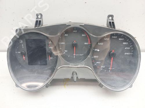 Used Instrument cluster SEAT LEON (1P1) 1.6 TDI (105 hp) 30505278