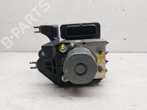 Pompe ABS MERCEDES-BENZ GLA-CLASS (X156) GLA 200 CDI / d (156.908) (136 hp) 25781703