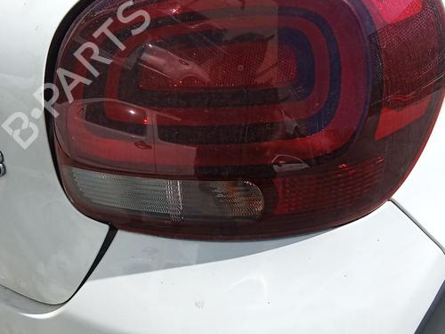 Used Right taillight Right taillight CITROËN C3 III (SX) 1.5 BlueHDi 100 (SXYHYP, SXYHTU) (102 hp) 36501914 36501914