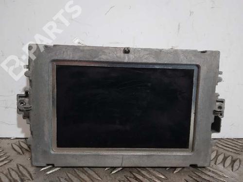 Used Display monitor MERCEDES-BENZ C-CLASS (W204) [2007-2015]  10698804