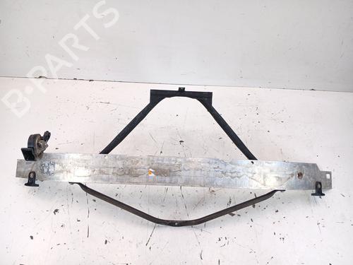 Used Front bumper reinforcement Front bumper reinforcement MINI MINI Convertible (F57) Cooper (136 hp) 33806103 33806103