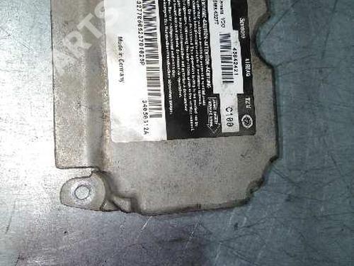 Centralita airbag ALFA ROMEO 147 (937_) 1.9 JTDM 8V (937.AXD1A, 937.AXU1A, 937.BXU1A) (120 hp) 6021410