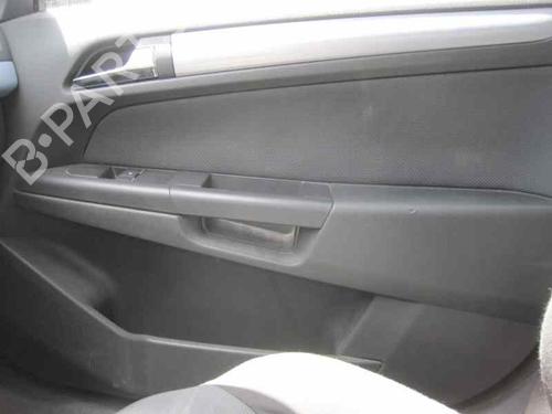 Right taillight OPEL ASTRA H (A04) 1.4 (L48) | BP2373520C35 