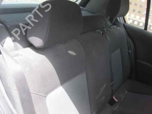 Fuse box OPEL ASTRA H (A04)  | BP2390622E1 