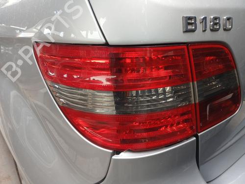 Venstre Baklys Venstre Baklys MERCEDES-BENZ B-CLASS Sports Tourer (W245) B 180 CDI (245.207) (109 hp) 31992544 31992544