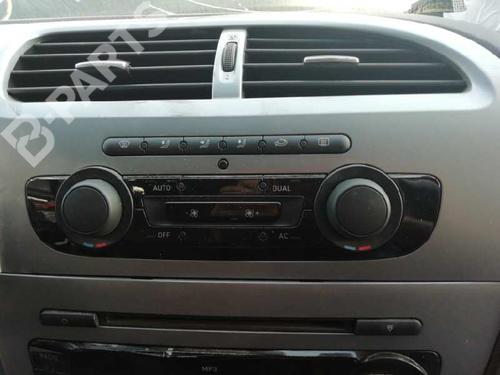 climate-control-seat-leon-1p1-1p0907044-5p0907044m-2005-2006-2007-2008-2009-2010-2011-2012-2013-10488817 main image