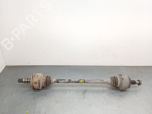 Used Right rear driveshaft Right rear driveshaft MERCEDES-BENZ E-CLASS (W212) E 220 CDI / BlueTEC (212.001, 212.002) (170 hp) 33048363 33048363