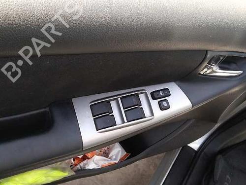 Rear right lock TOYOTA COROLLA (_E12_)  | BP4557717C99 