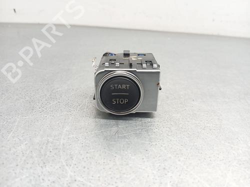 ignition-barrel-jaguar-i-pace-x590-2018-39095417 main image
