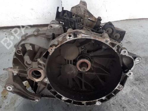 Used Gearbox VOLVO V50 (545) 2.0 D (136 hp) 26182106