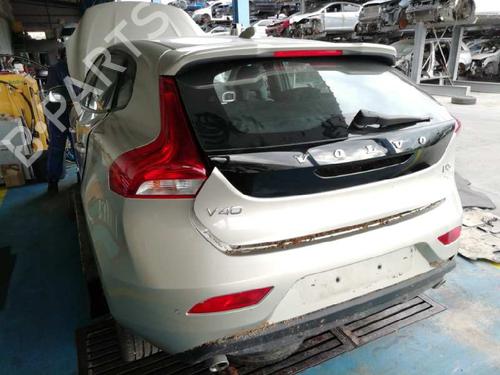 Fuse box VOLVO V40 Hatchback (525) D3 | BP9242030E1  - Image 16