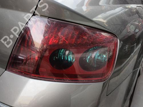 Right taillight PEUGEOT 407 (6D_) 2.0 HDi 135 (6DRHRH, 6DRHRE, 6DRHRG, 6DRHRJ) BP28126751C35