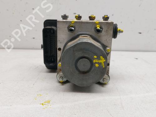 Used ABS pump MERCEDES-BENZ A-CLASS (W176) A 200 CDI / d (176.008) (136 hp) 25781688