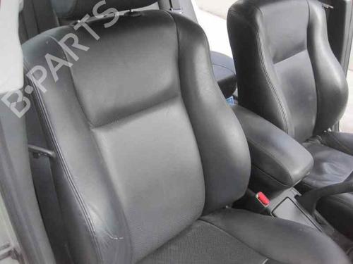 Middle console TOYOTA AVENSIS (_T25_) 2.0 D-4D (CDT250_, CDT250R) | BP11683894I22 