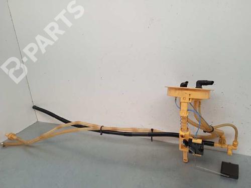 Used Fuel pump BMW 3 (E90) 318 d (143 hp) 11792221