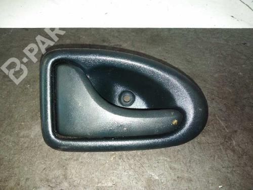 Used Front left interior door handle RENAULT MEGANE I (BA0/1_) [1995-2004]  3419532
