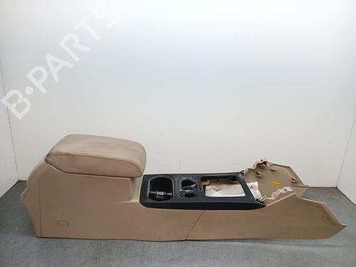 armrest-center-console-subaru-outback-bt-2019-14914096 main image