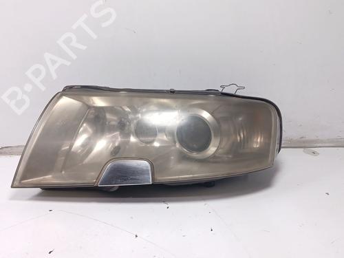left-headlight-skoda-superb-i-3u4-2001-2002-2003-2004-2005-2006-2007-2008-37232123 main image