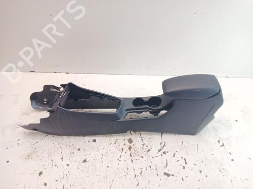 Used Armrest / Center console Armrest / Center console HYUNDAI i20 III (BC3, BI3) 1.2 (84 hp) 40458262 40458262