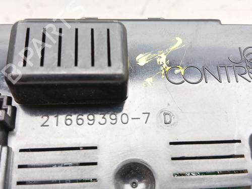 Fuse box RENAULT CLIO III (BR0/1, CR0/1) 1.2 16V (BR02, BR0J, BR11, CR02, CR0J, CR11) | BP37643456E1 - Image 2