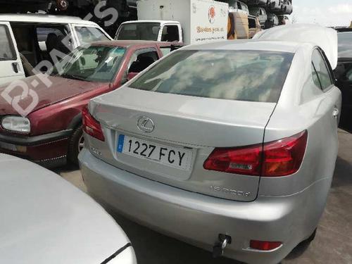 LEXUS IS II (_E2_)  220d (ALE20)  389032